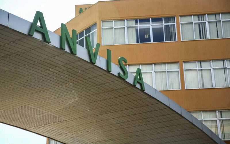 Anvisa suspende venda de remédios manipulados irregulares