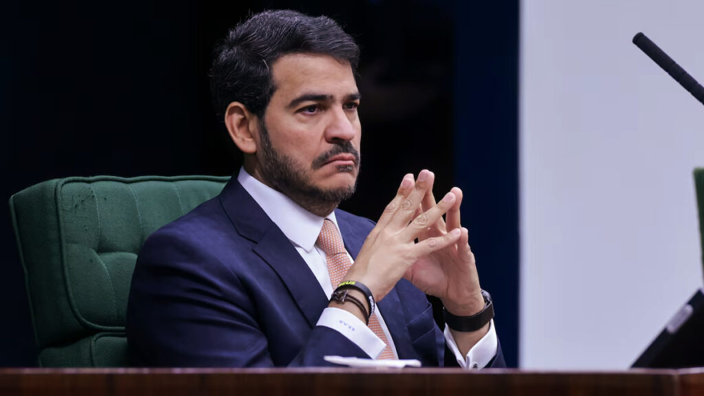 Messias debate STF em sabatina e prevê placar apertado