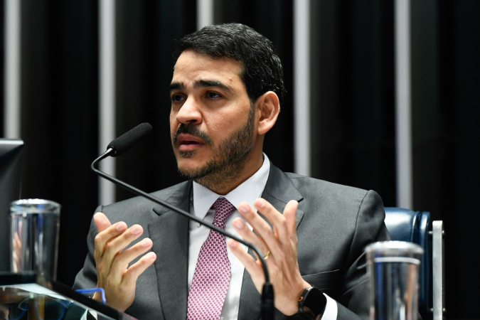 Senado sabatina Jorge Messias para vaga no STF