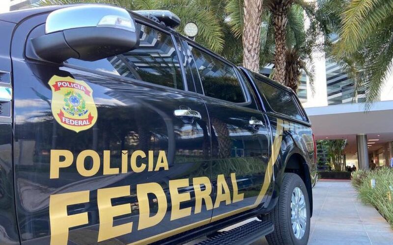 PF resgata bebê que seria levado à Espanha e investiga tráfico