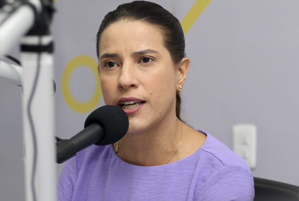 Raquel Lyra assume liderança em Pernambuco e supera João Campos