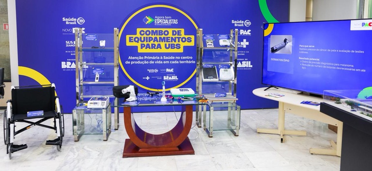 Saúde leva R$ 1,6 bilhão em equipamentos para prefeitos