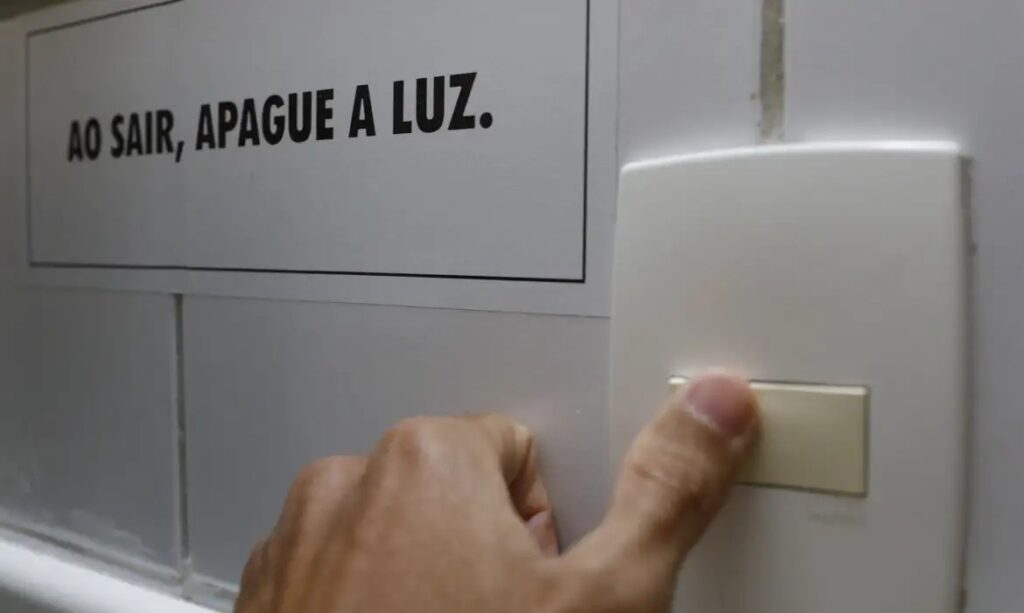 Setor elétrico: risco eleva gasto em R$ 5,4 bi