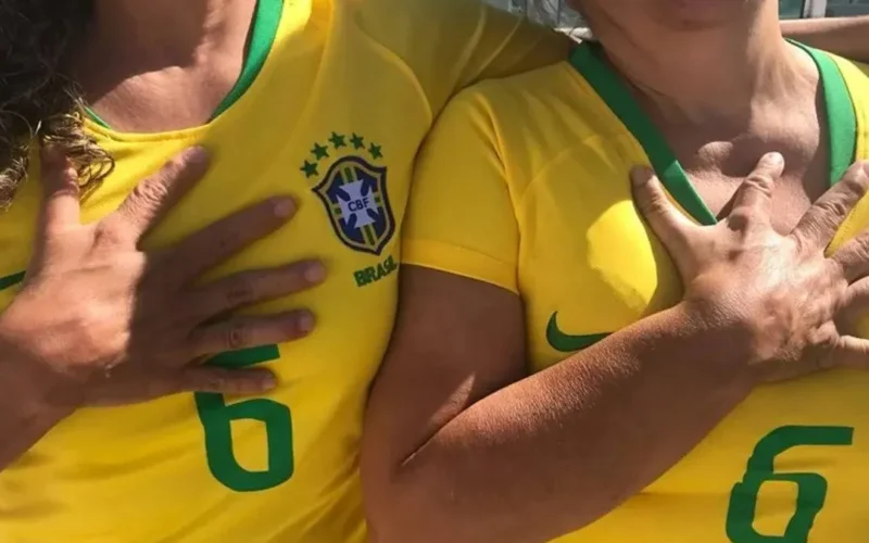 Família com seis dedos inspira Brasil na busca pelo hexa