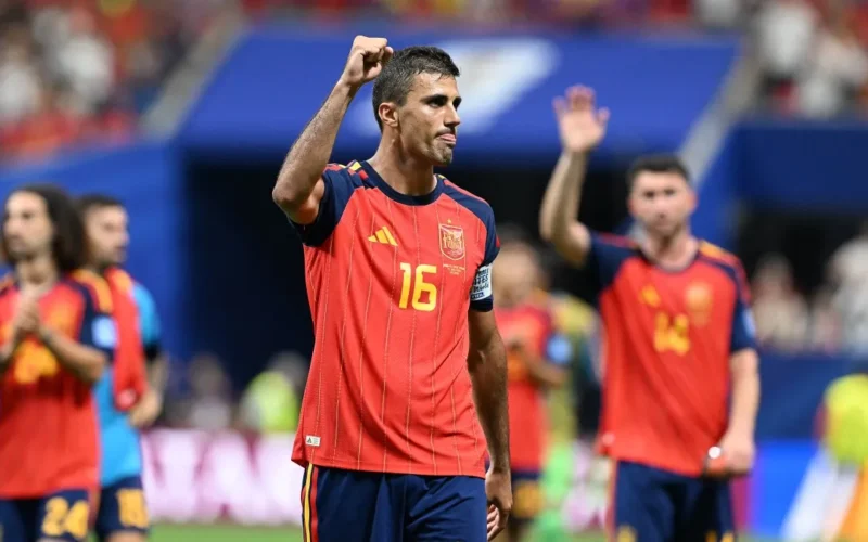 Espanha goleia Arábia Saudita e Yamal marca primeiro gol em Copas