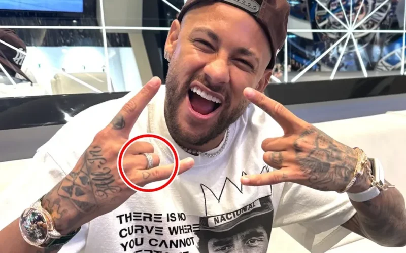 Neymar sem aliança em NY enquanto Biancardi grávida curte Miami