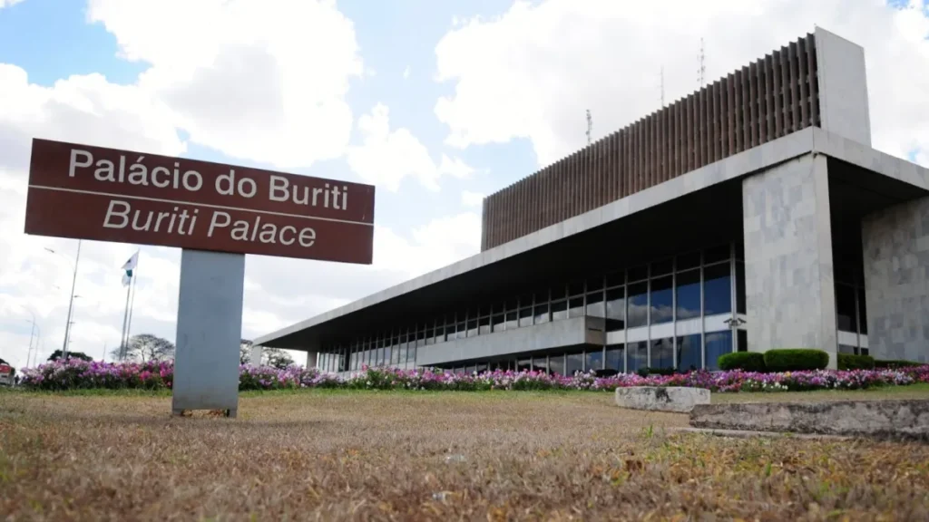 CLDF aprova orçamento de R$ 75 bilhões para o DF em 2027