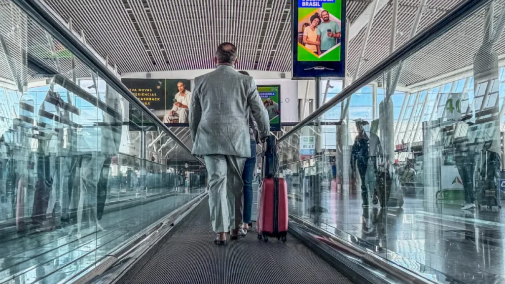 Passagens aéreas sobem 11,2% em maio