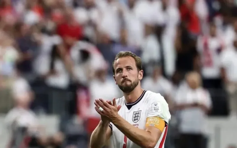 Kane pede calma à Inglaterra após vitória heroica sobre o México