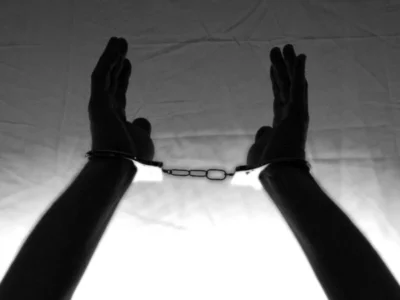 Jovem ataca três familiares com garrafa de vidro e é preso em Ceilândia