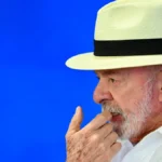 TRE-SP multa Lula em R$ 15 mil por propaganda eleitoral antecipada
