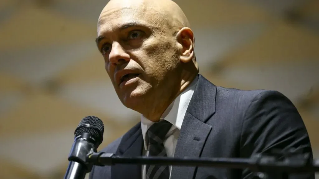 Moraes mantém caso contra informantes de jornalista na 1ª Turma