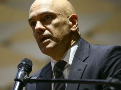 Moraes mantém caso contra informantes de jornalista na 1ª Turma